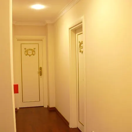 Ar Апартаменты *