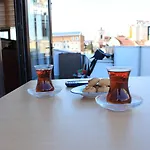 Ar Istanbul