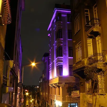 Ar Istambul